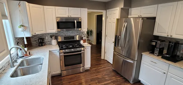 $385,000 | 700 Susan Street, Sycamore, IL 60178