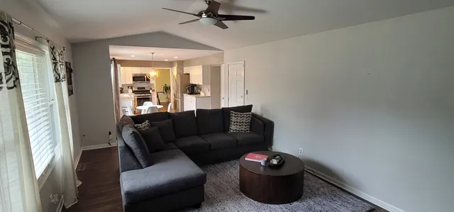 $386,900 | 700 Susan Street, Sycamore, IL 60178