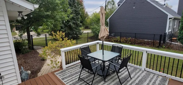$385,000 | 700 Susan Street, Sycamore, IL 60178