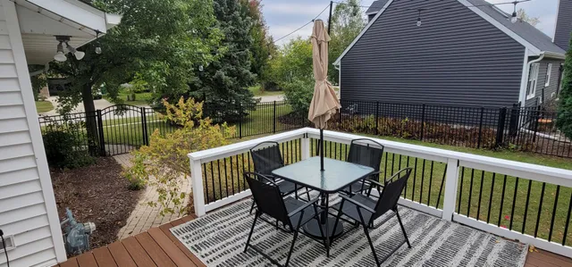 $385,000 | 700 Susan Street, Sycamore, IL 60178