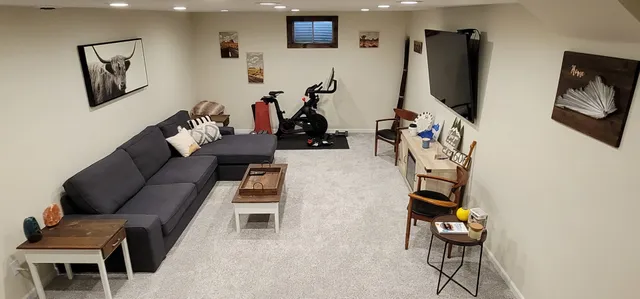 $386,900 | 700 Susan Street, Sycamore, IL 60178