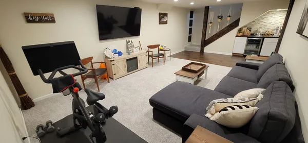 $385,000 | 700 Susan Street, Sycamore, IL 60178