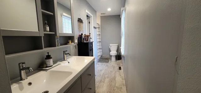 $385,000 | 700 Susan Street, Sycamore, IL 60178