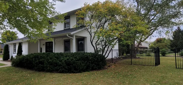 $385,000 | 700 Susan Street, Sycamore, IL 60178