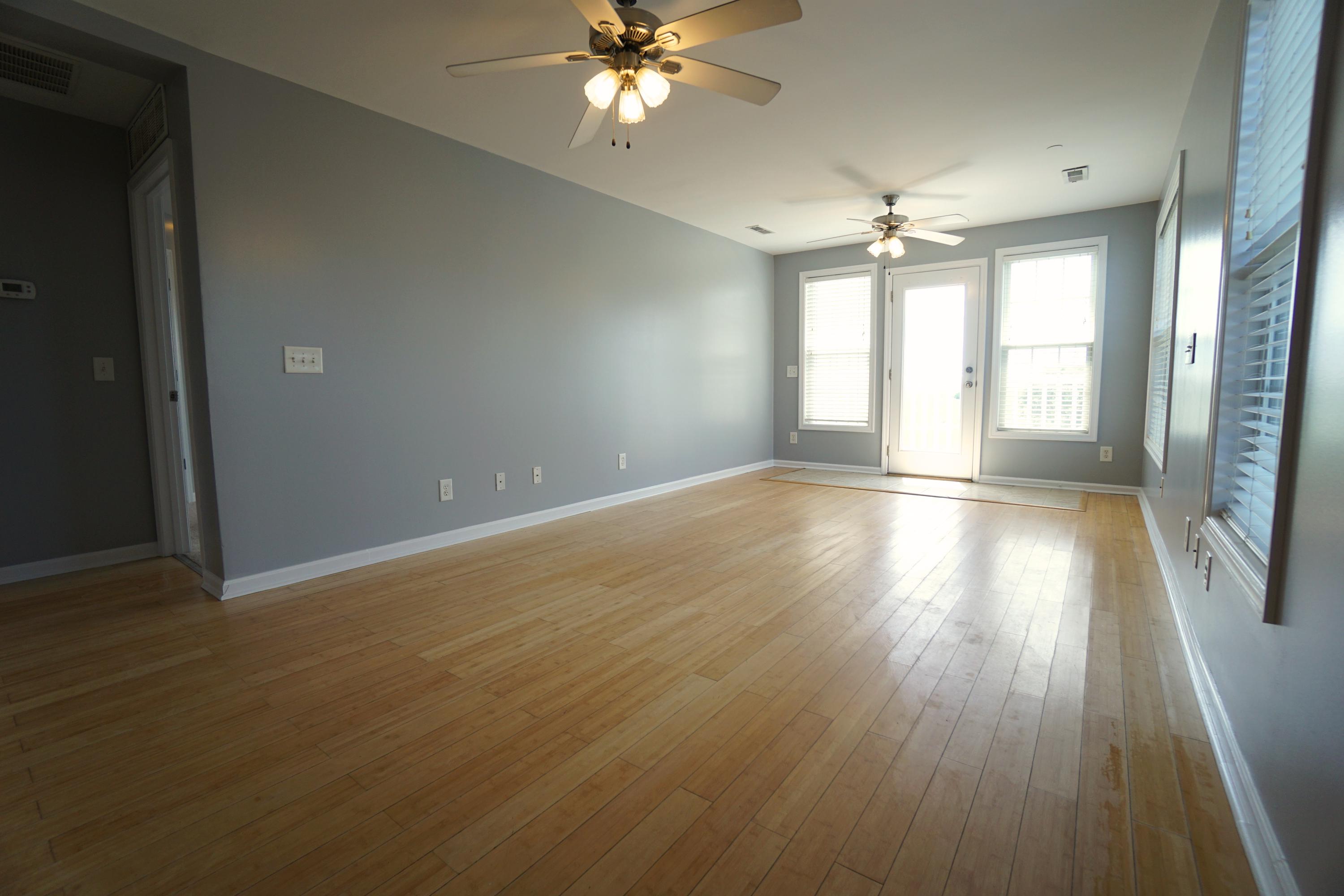 2262 Folly Road, Unit 2D Charleston, SC 29412 - Photo 4 of 13 Living Room