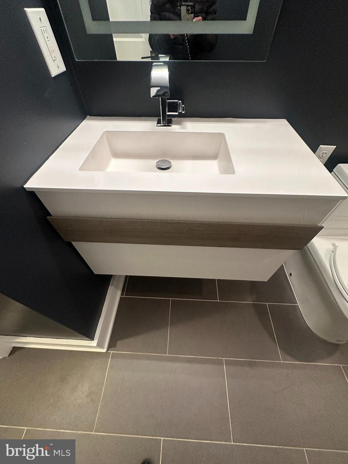 1852 3rd Street Northwest, Unit C Washington, DC 20001 - Photo 31 of 56 a close view of sink