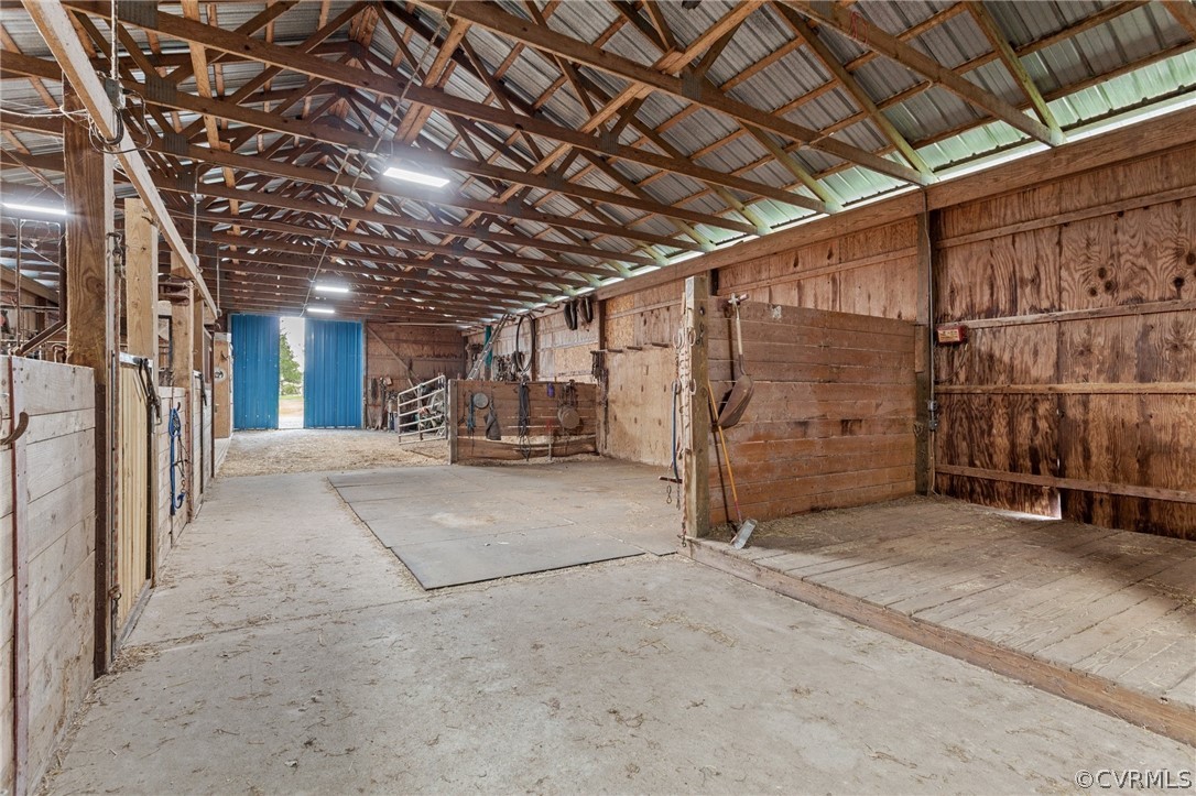 4851 Three Chopt Road Louisa, VA 23093 - Photo 34 of 39 a view of a garage