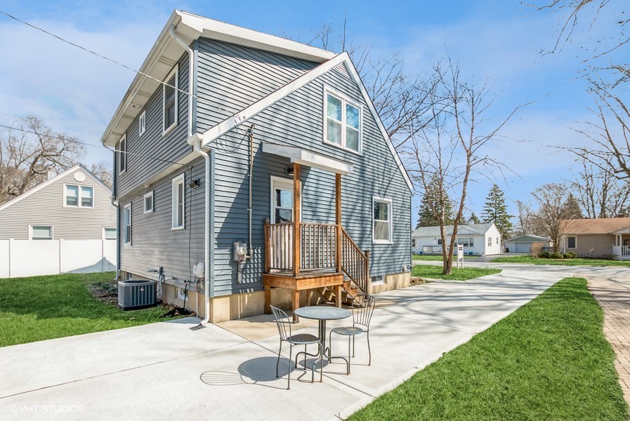 16932 Riverside Drive Tinley Park, IL 60477 - Photo 23 of 28