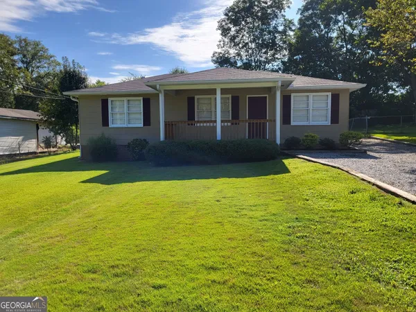 $139,900 | 112 North 13th Avenue, Lanett, AL 36863