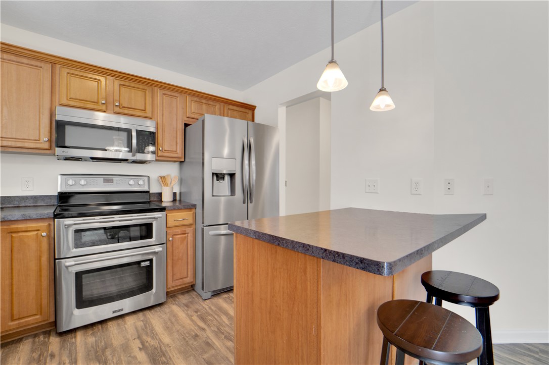 221 Leicestershire Road Irondequoit, NY 14621 - Photo 15 of 36