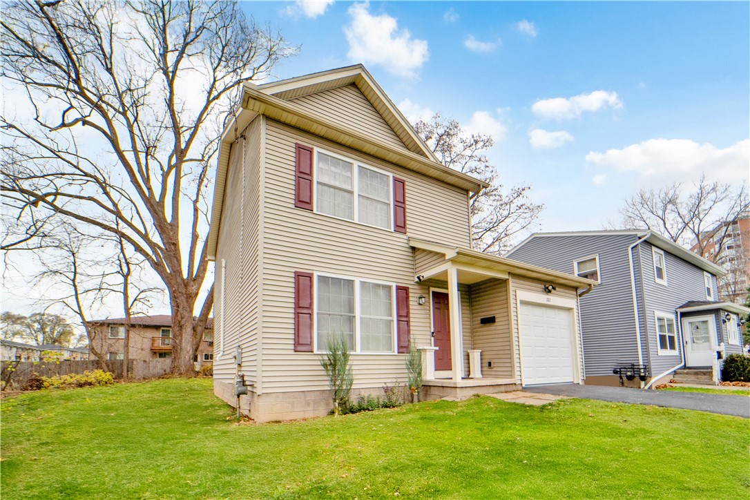 221 Leicestershire Road Irondequoit, NY 14621 - Photo 4 of 36