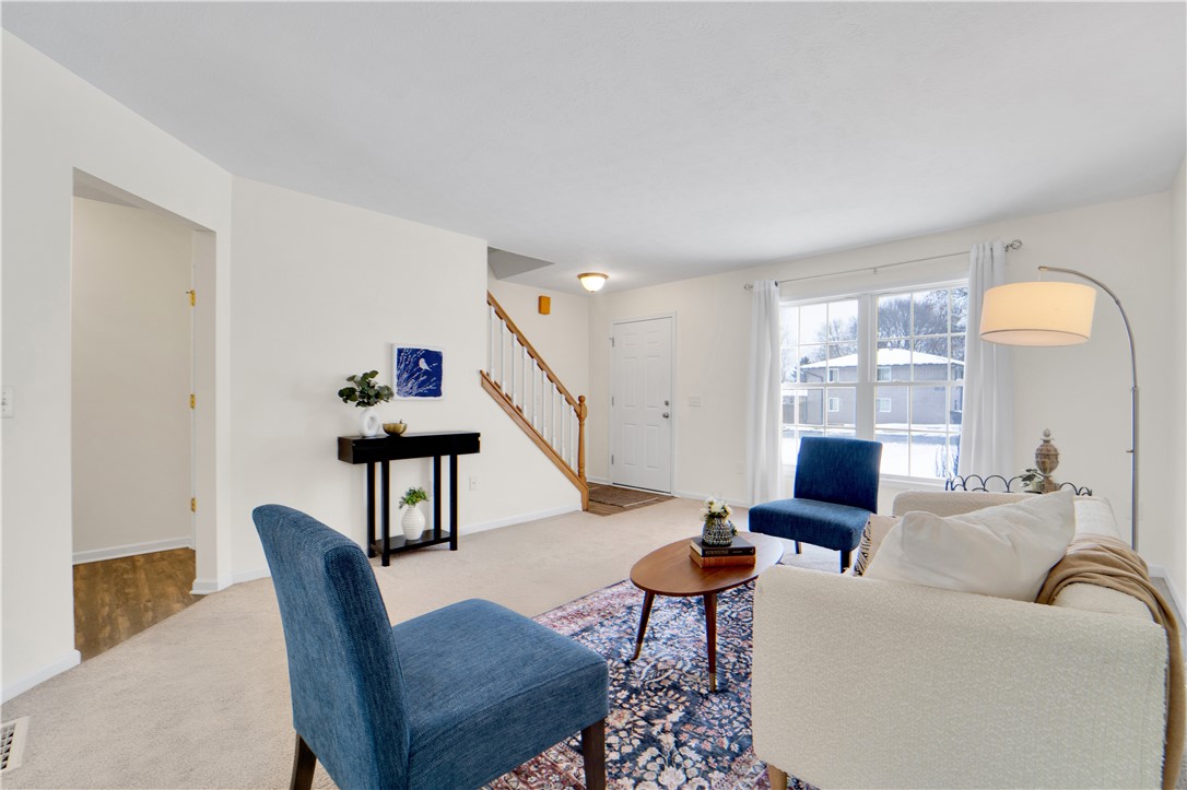 221 Leicestershire Road Irondequoit, NY 14621 - Photo 5 of 36