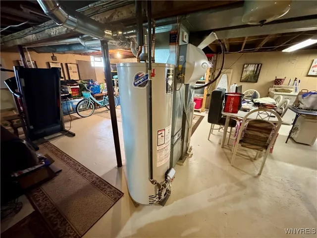 $269,900 | 6160 Karen Avenue, Newfane, NY 14108