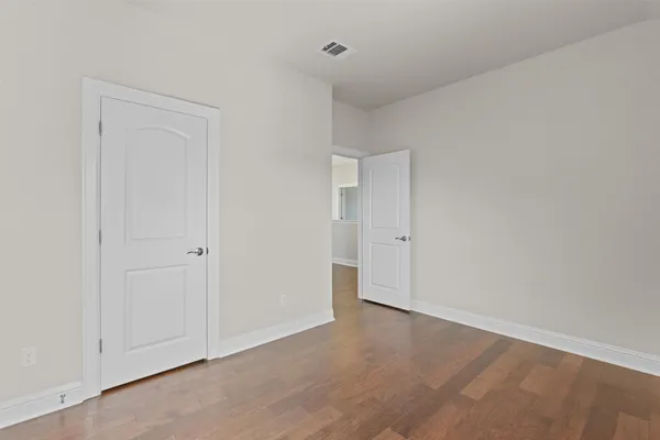 $2,100 | 205 Riverhill Drive, Georgetown, TX 78628