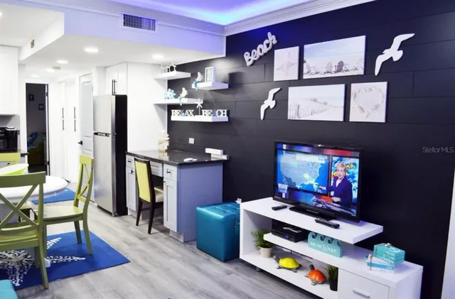 $2,250 | 3675 Gulf Boulevard, Unit 4, St. Pete Beach, FL 33706