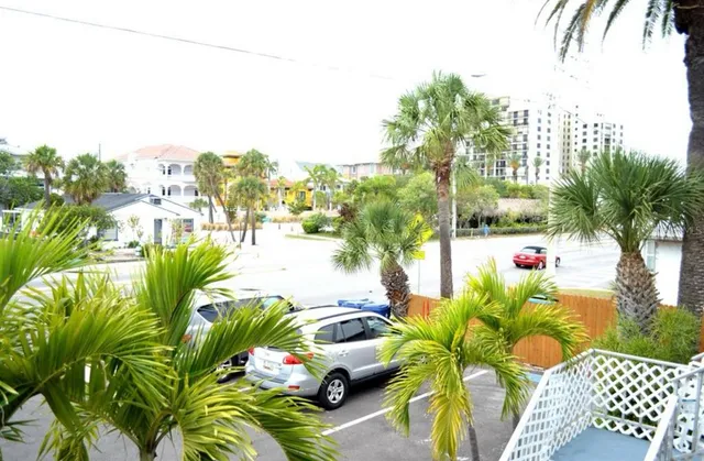 $2,250 | 3675 Gulf Boulevard, Unit 4, St. Pete Beach, FL 33706