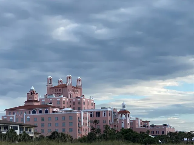 $2,250 | 3675 Gulf Boulevard, Unit 4, St. Pete Beach, FL 33706