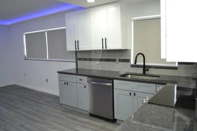 $2,250 | 3675 Gulf Boulevard, Unit 4, St. Pete Beach, FL 33706