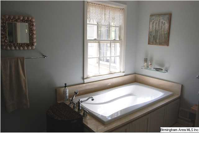 2700 Overhill Road Birmingham, AL 35223 - Photo 15 of 31