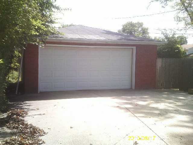1822 Berkeley Road Columbus, OH 43207 - Photo 3 of 13
