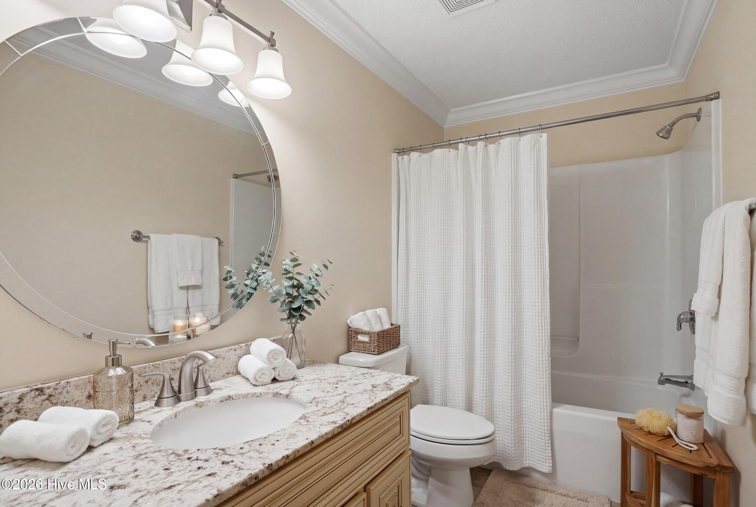 718 Sloop Pointe Lane Kure Beach, NC 28449 - Photo 29 of 70 Guest Bathroom