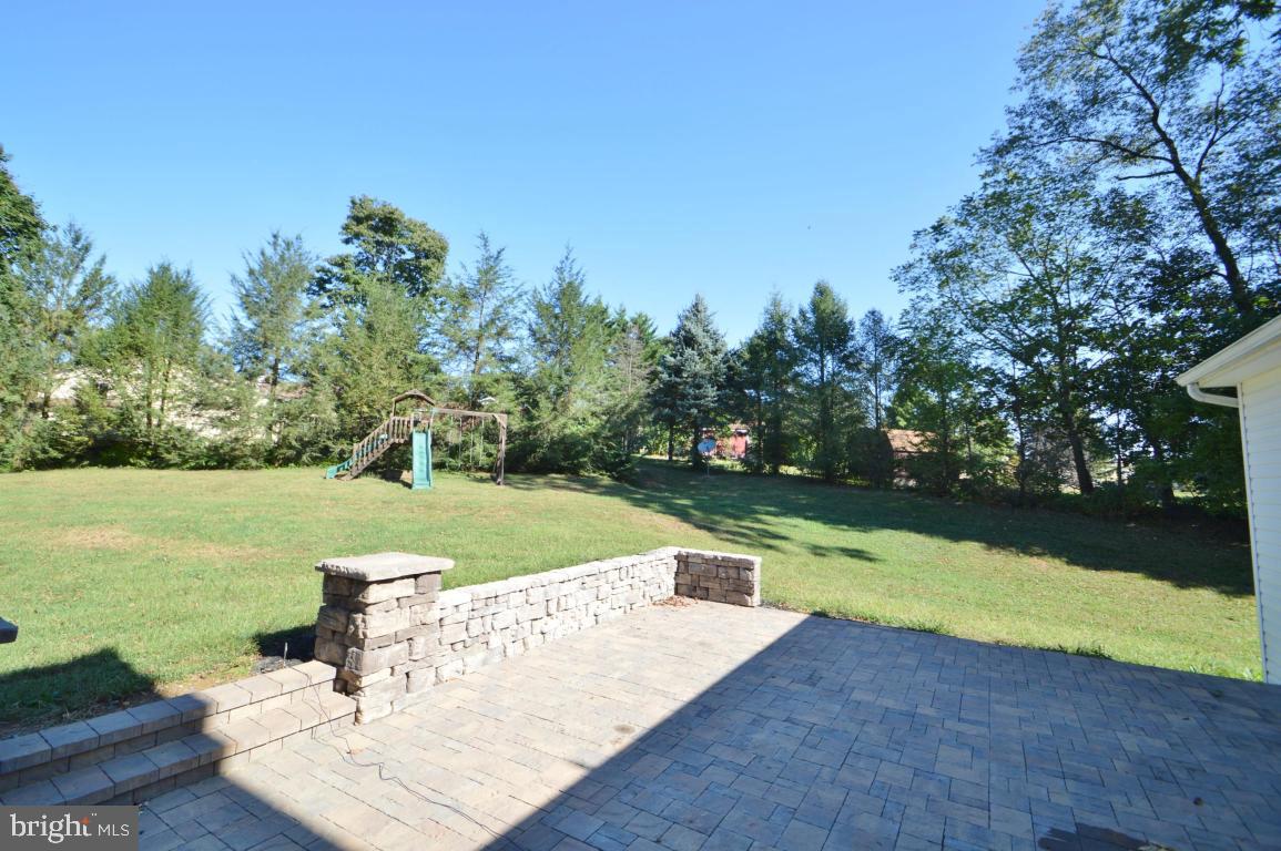 1048 Rife Run Road Manheim, PA 17545 - Photo 19 of 22