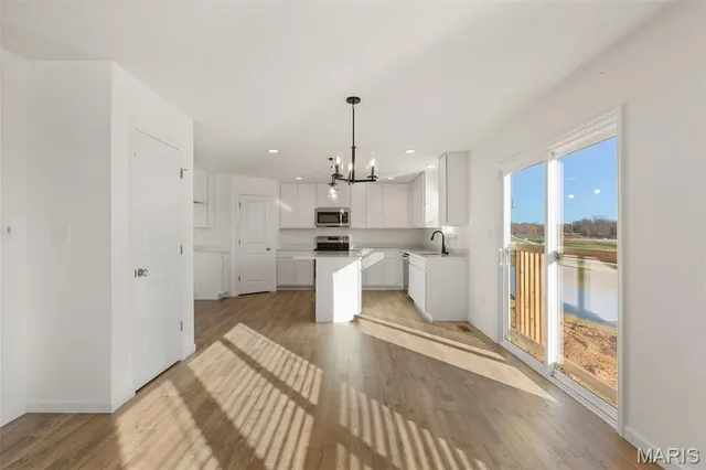 $459,470 | 4609 Bella Terra Drive, Imperial, MO 63052