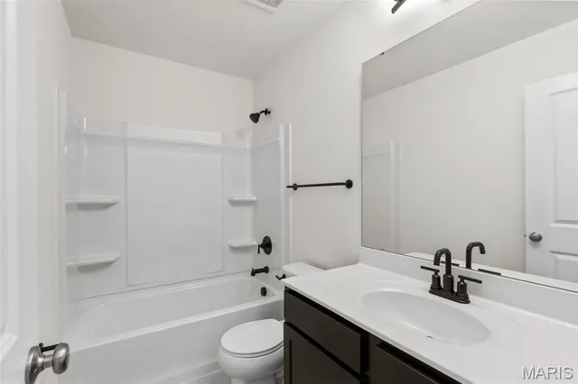 $459,470 | 4609 Bella Terra Drive, Imperial, MO 63052