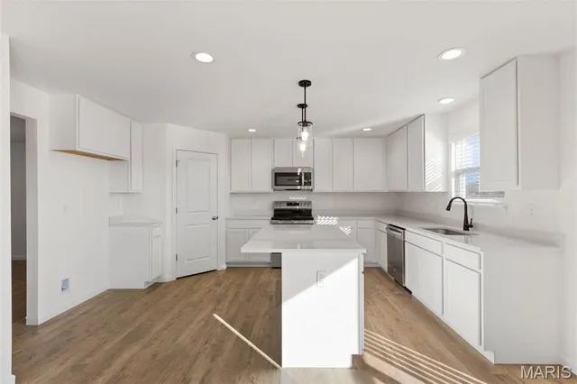 $459,470 | 4609 Bella Terra Drive, Imperial, MO 63052