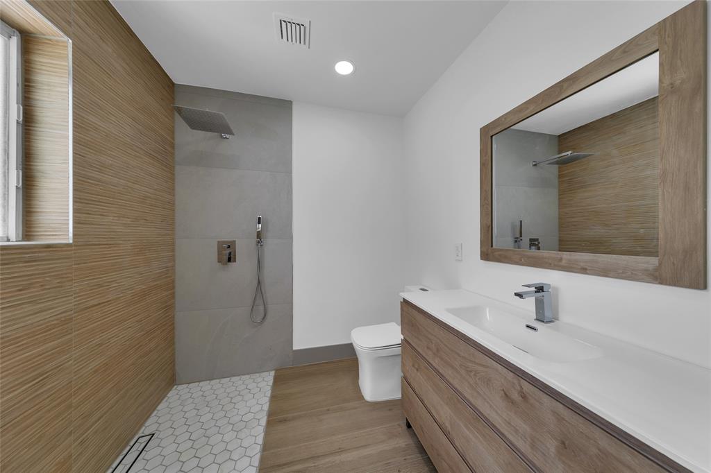 3231 Northeast 27th Terrace Lighthouse Point, FL 33064 - Photo 14 of 41