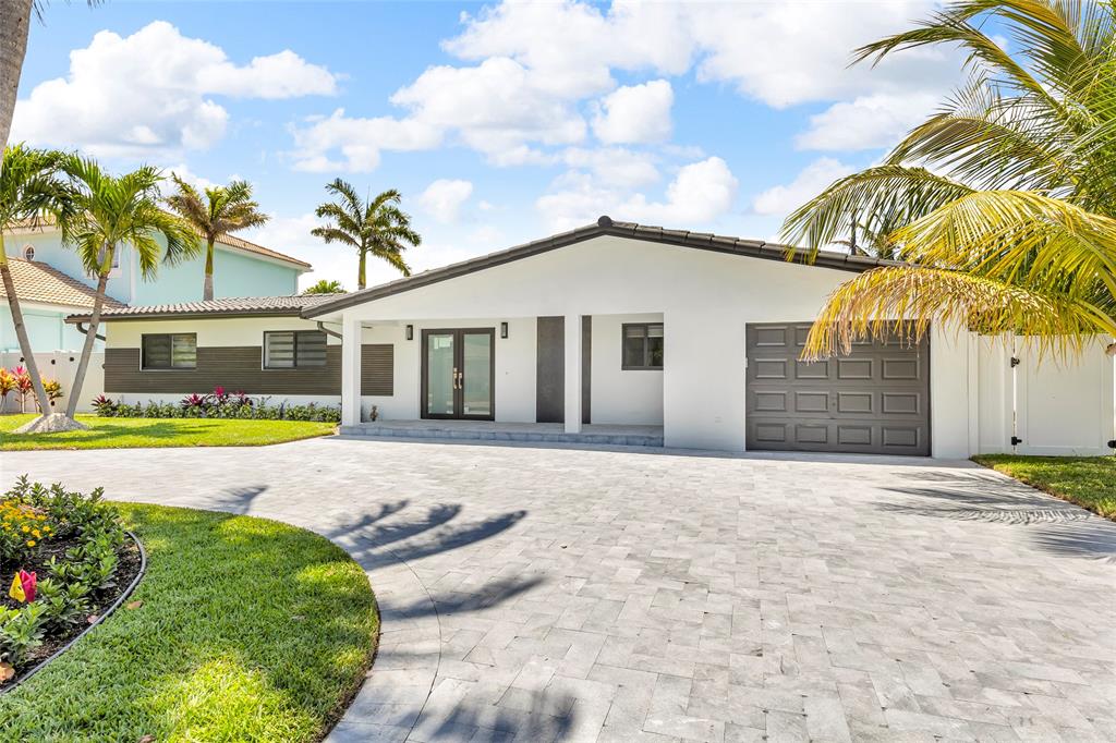 3231 Northeast 27th Terrace Lighthouse Point, FL 33064 - Photo 35 of 41