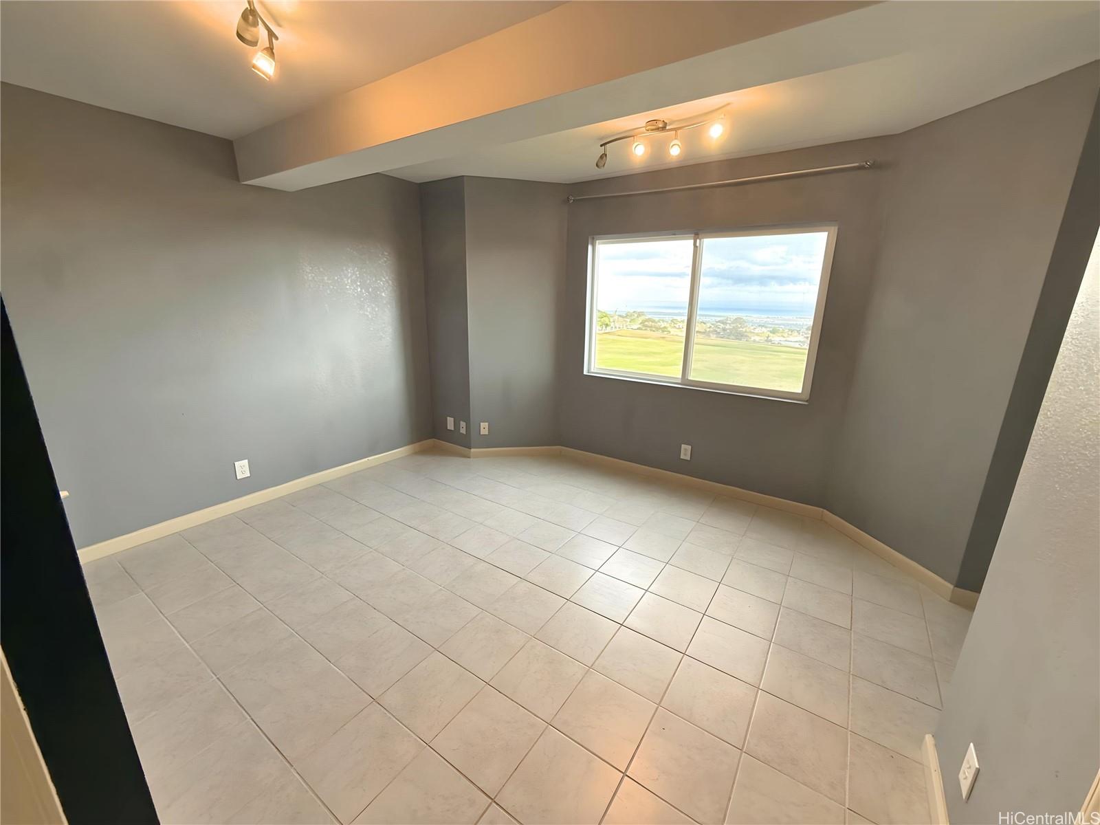 92-6018 Kalemakapii Street Kapolei, HI 96707 - Photo 11 of 23