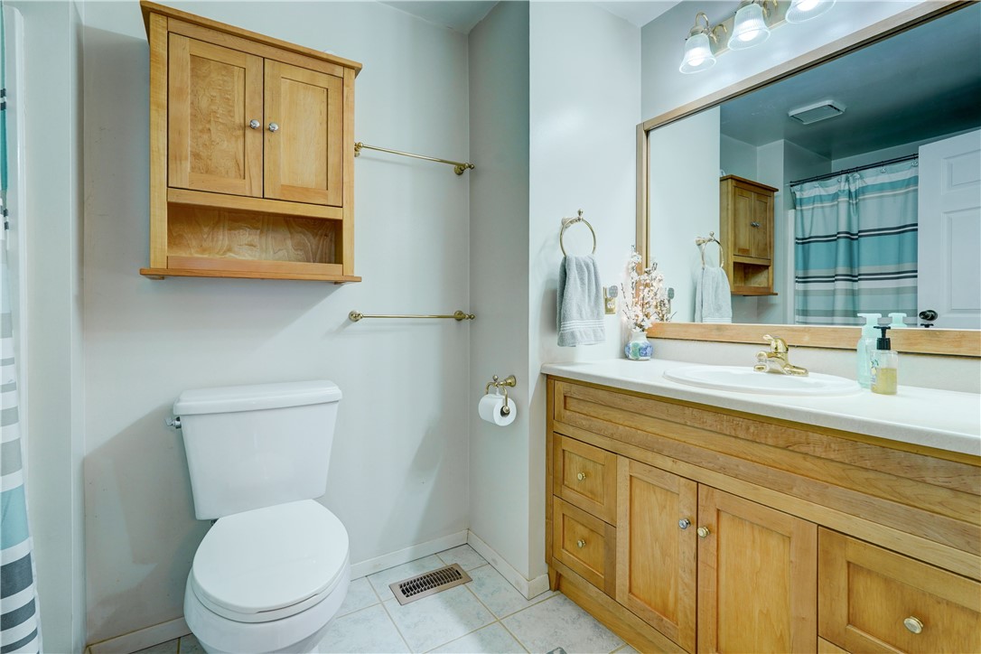 1596 Waterford Road Walworth, NY 14568 - Photo 17 of 34