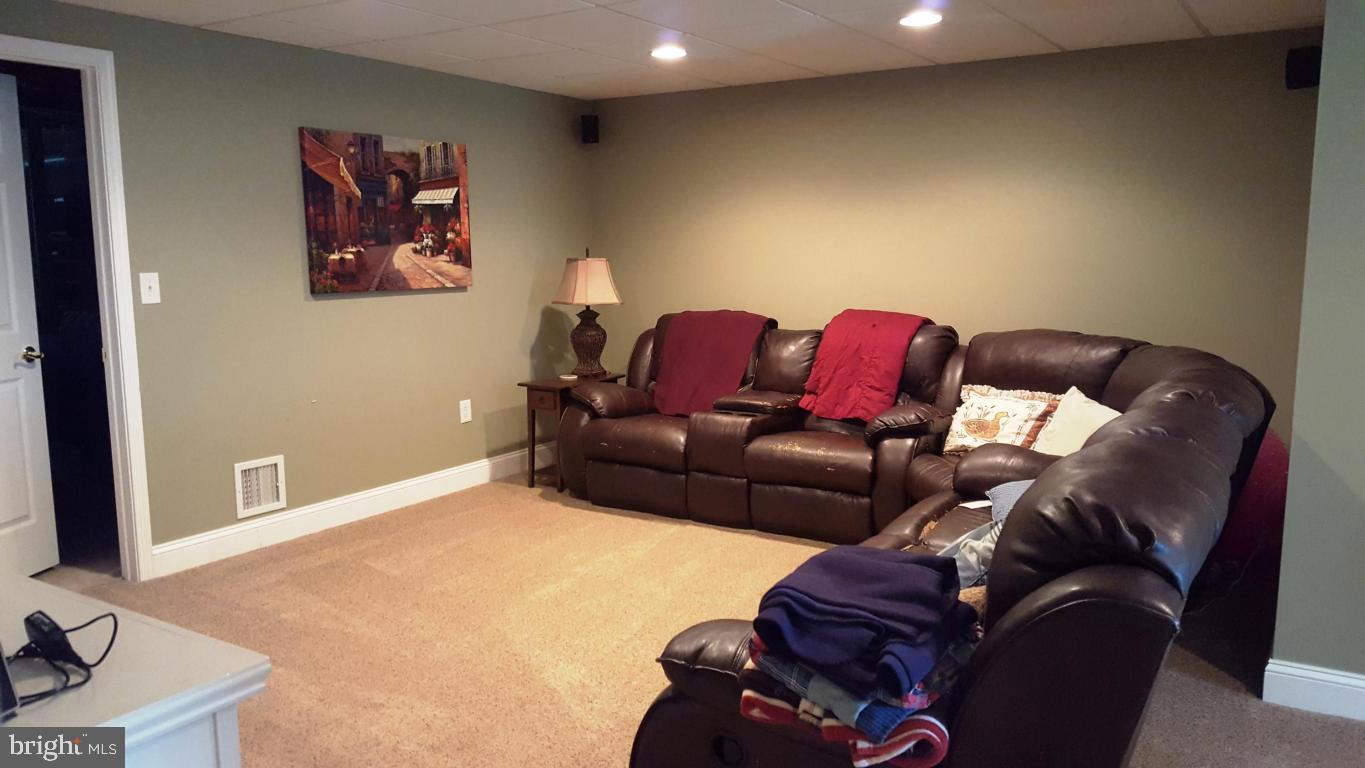531 Oak Lane Lititz, PA 17543 - Photo 20 of 26