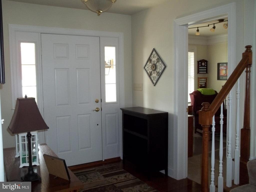 531 Oak Lane Lititz, PA 17543 - Photo 5 of 26