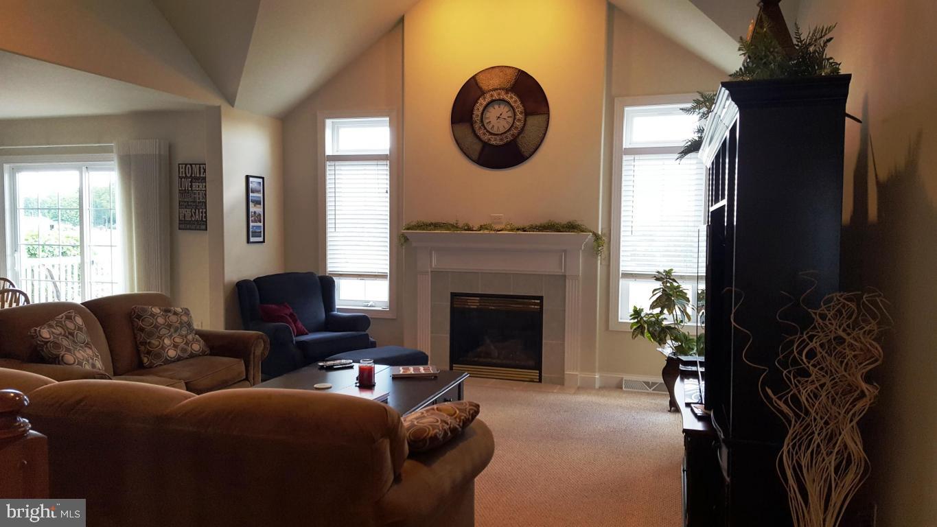 531 Oak Lane Lititz, PA 17543 - Photo 8 of 26