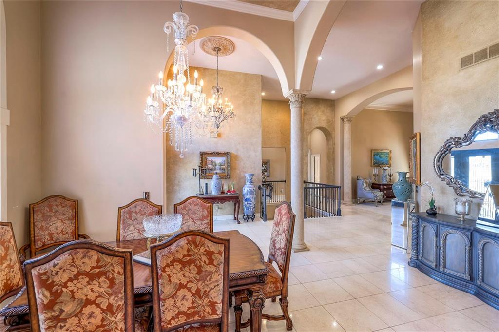 9002 Pine Street Lenexa, KS 66220 - Photo 16 of 90