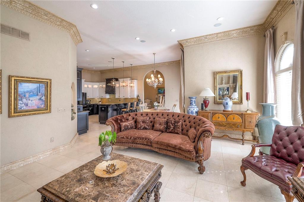 9002 Pine Street Lenexa, KS 66220 - Photo 38 of 90