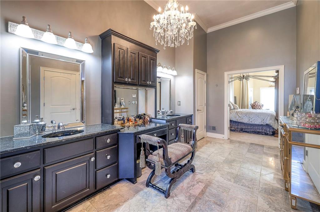 9002 Pine Street Lenexa, KS 66220 - Photo 48 of 90