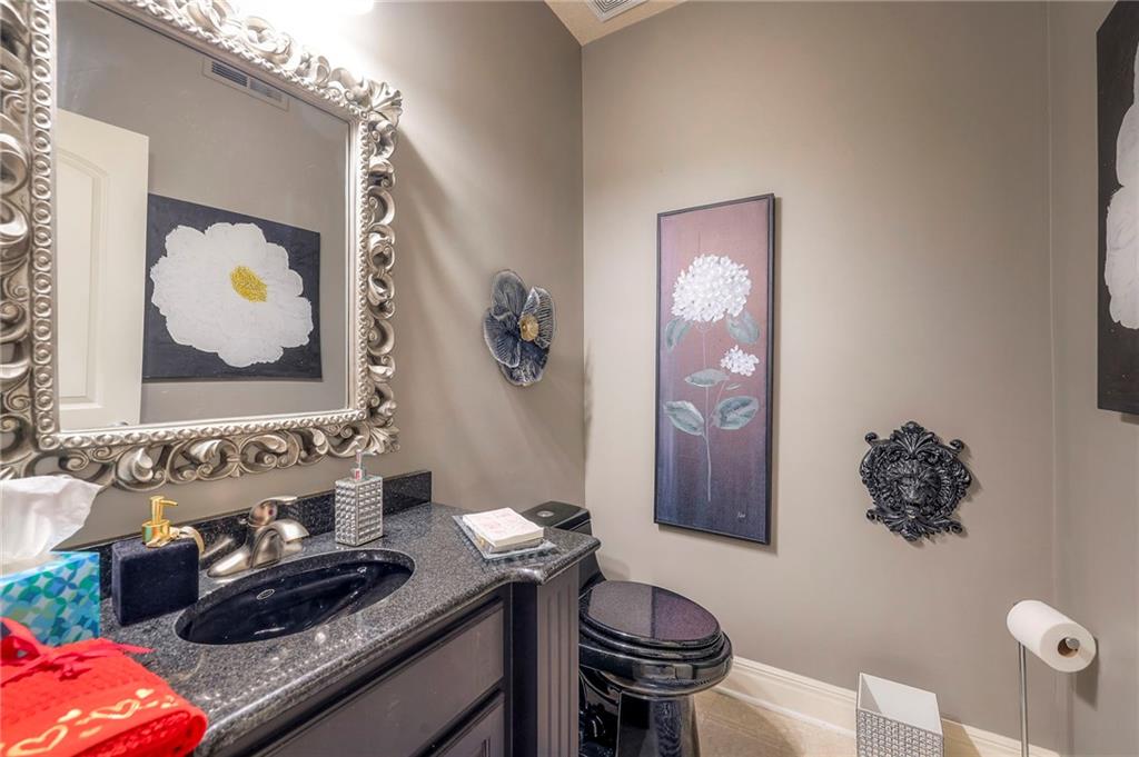 9002 Pine Street Lenexa, KS 66220 - Photo 65 of 90