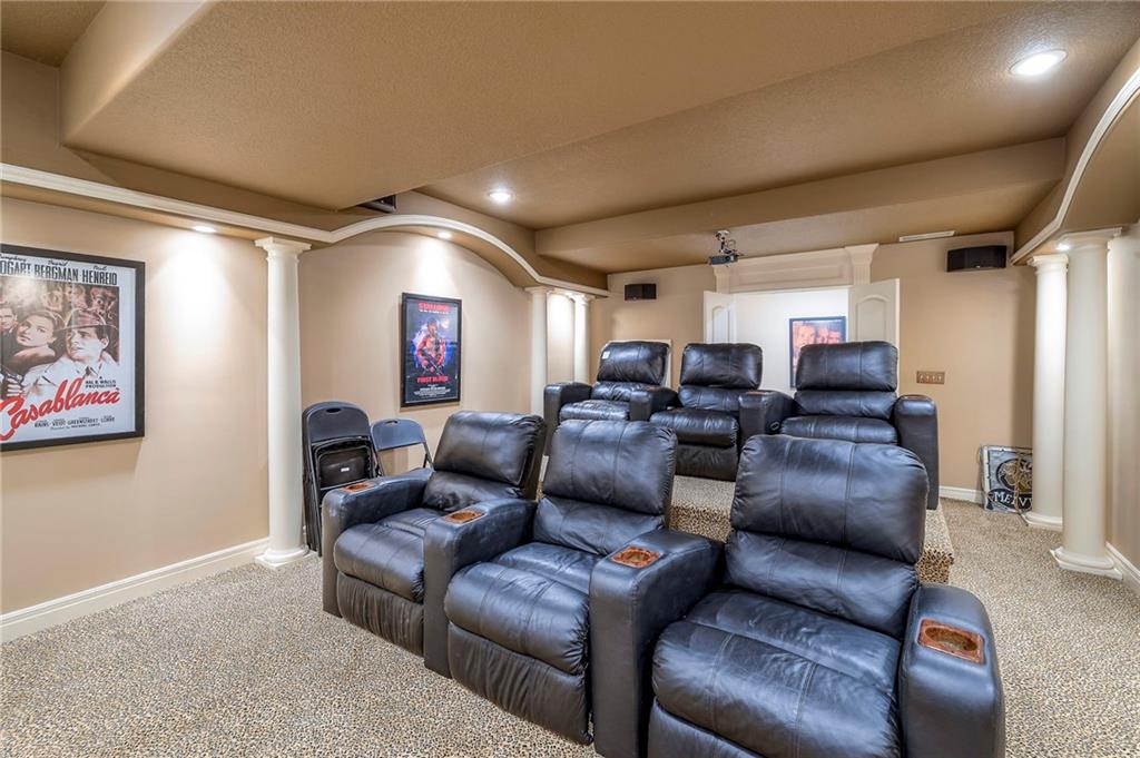 9002 Pine Street Lenexa, KS 66220 - Photo 69 of 90