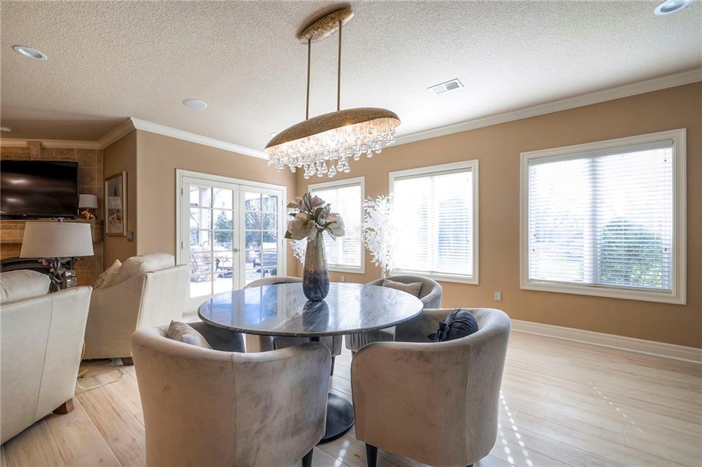 9002 Pine Street Lenexa, KS 66220 - Photo 79 of 90