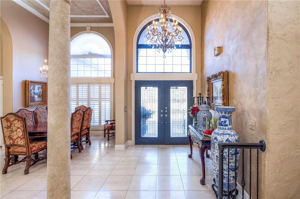 9002 Pine Street Lenexa, KS 66220 - Photo 8 of 90