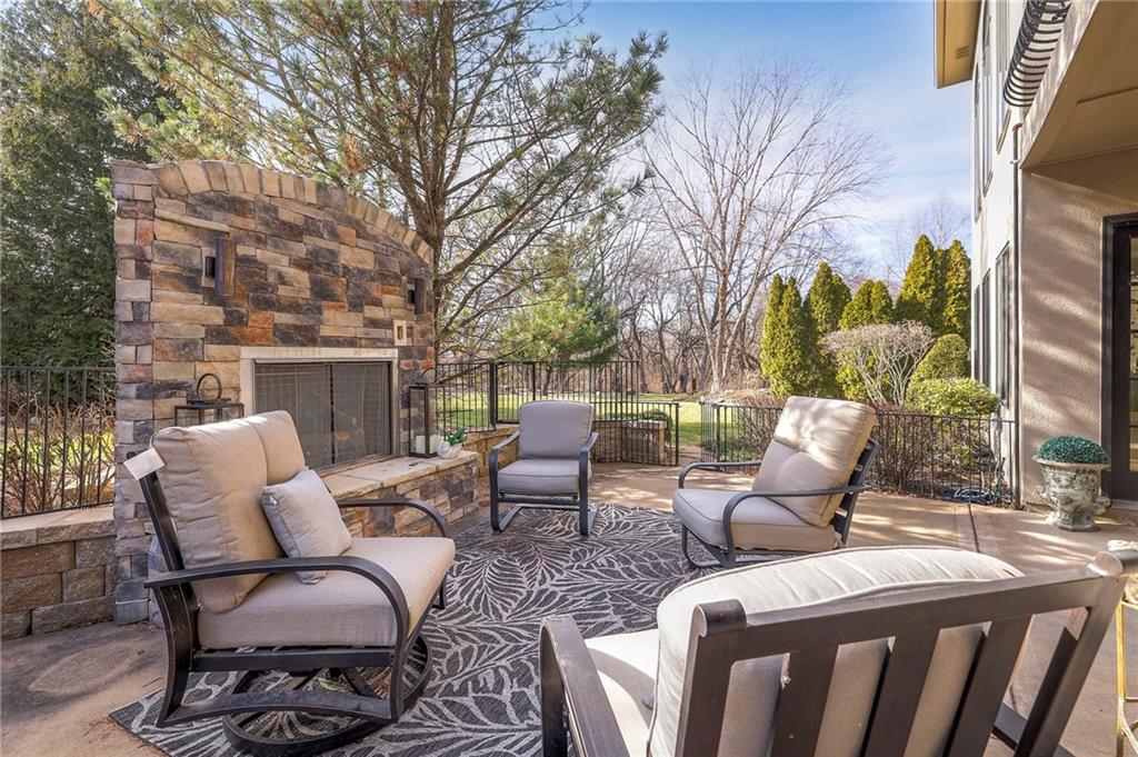 9002 Pine Street Lenexa, KS 66220 - Photo 87 of 90