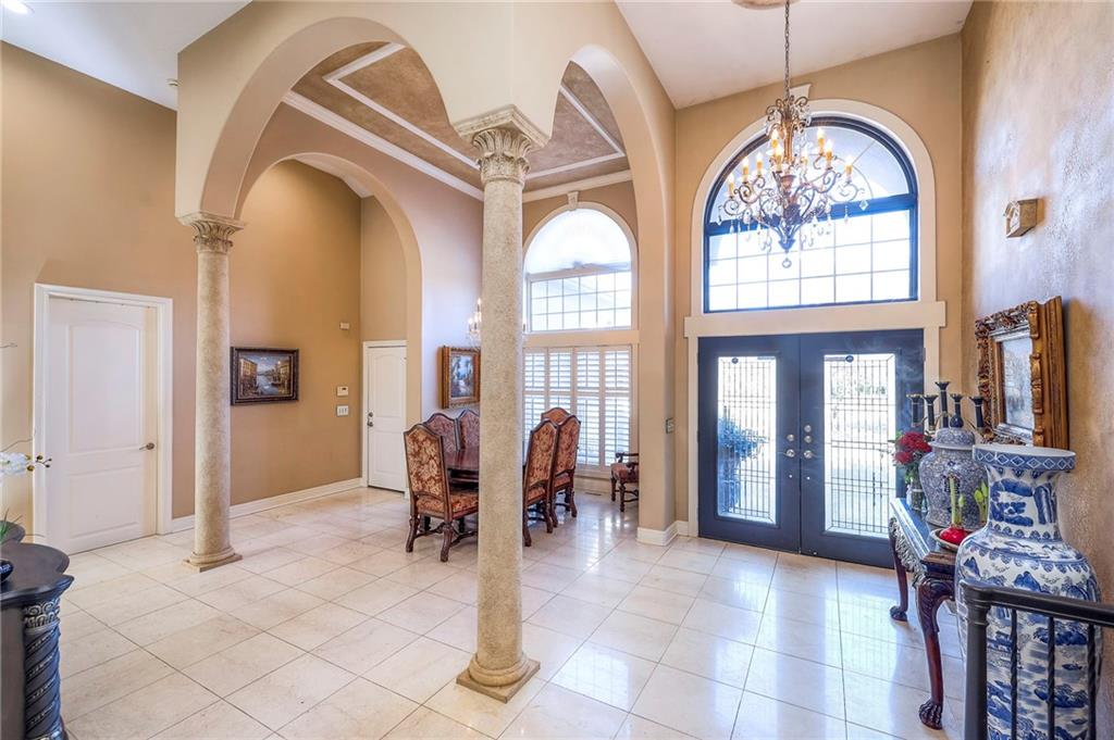 9002 Pine Street Lenexa, KS 66220 - Photo 9 of 90