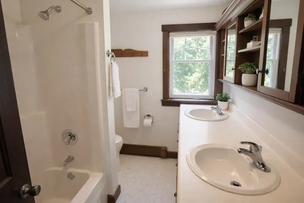 $1,100,000 | 846 Weeks Hill Road, Stowe, VT 05672