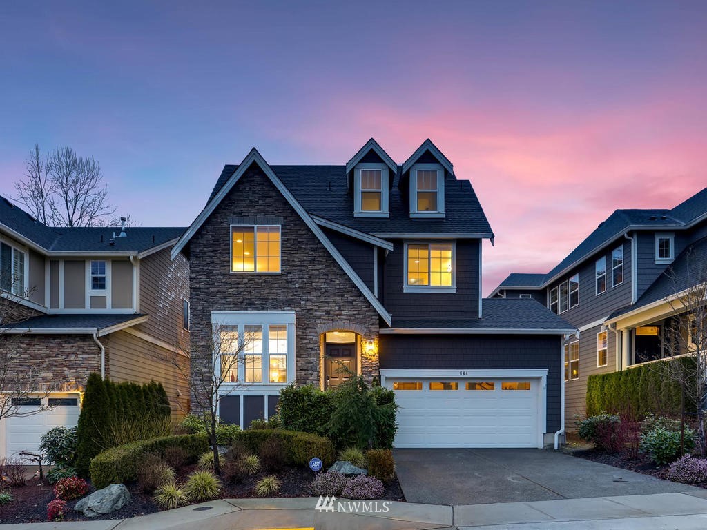 844 Mount Baker Place Northeast Renton, WA 98059 - Photo 1 of 34 Gallery Image 1