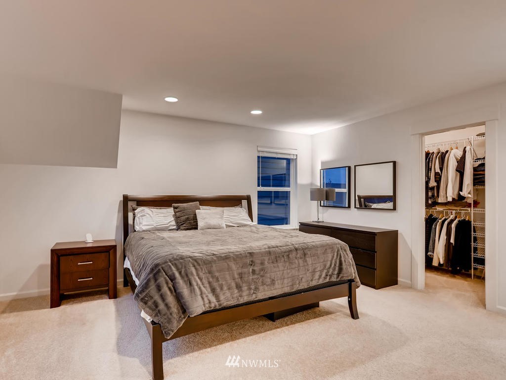 844 Mount Baker Place Northeast Renton, WA 98059 - Photo 15 of 34 Gallery Image 15