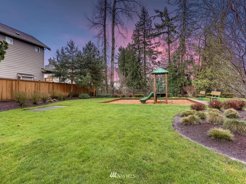 844 Mount Baker Place Northeast Renton, WA 98059 - Photo 34 of 34 Gallery Image 34