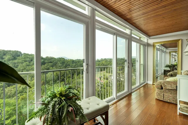 $480,000 | 1414 Continental Drive, Unit 1201, Chattanooga, TN 37405